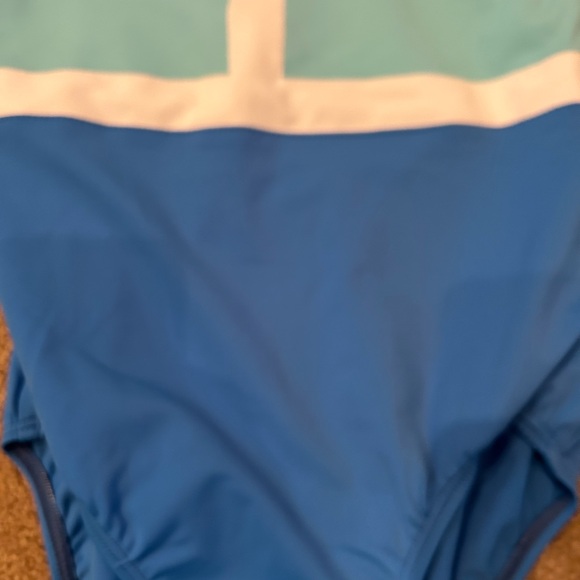 Sylvia P leo-size adult small - Picture 6 of 6